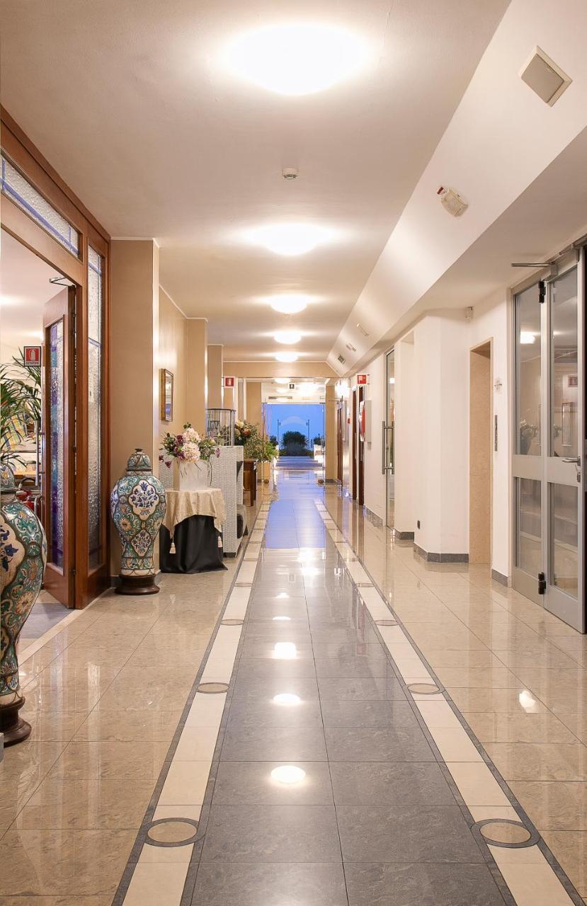 Park Hotel Ermitage Resort & Spa Jesolo Extérieur photo