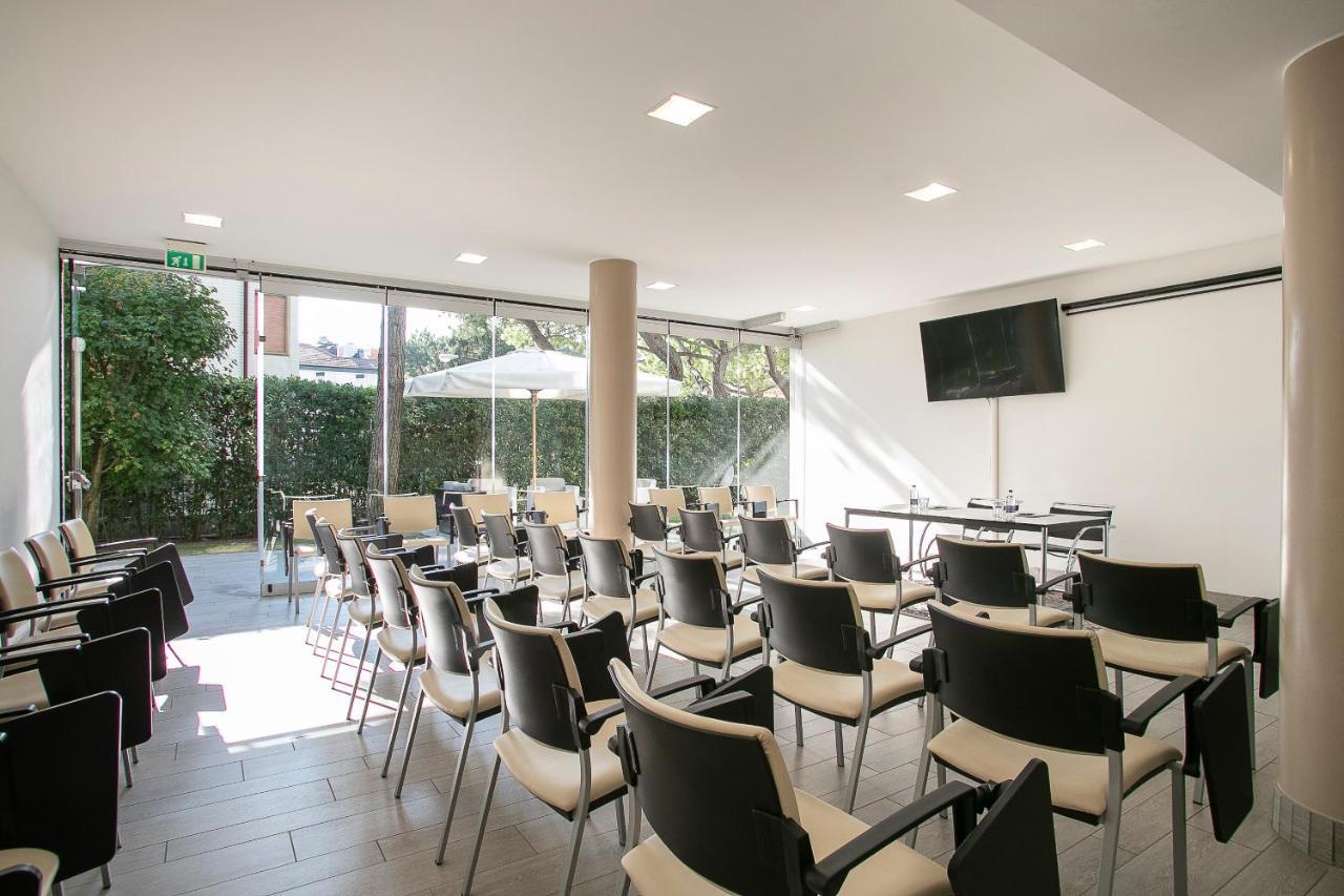Park Hotel Ermitage Resort & Spa Jesolo Extérieur photo