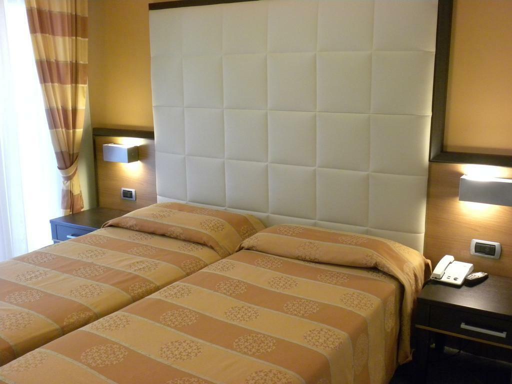 Park Hotel Ermitage Resort & Spa Jesolo Extérieur photo