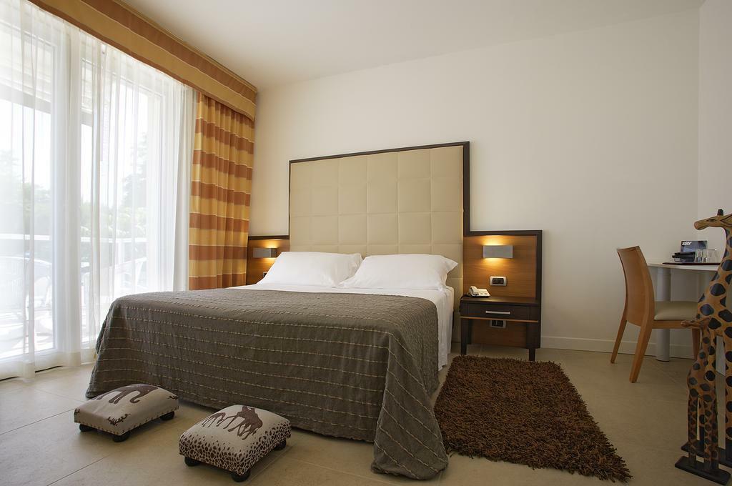Park Hotel Ermitage Resort & Spa Jesolo Extérieur photo